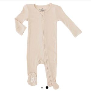 Caden Lane OATMEAL WAFFLE BAMBOO ZIPPER FOOTIE